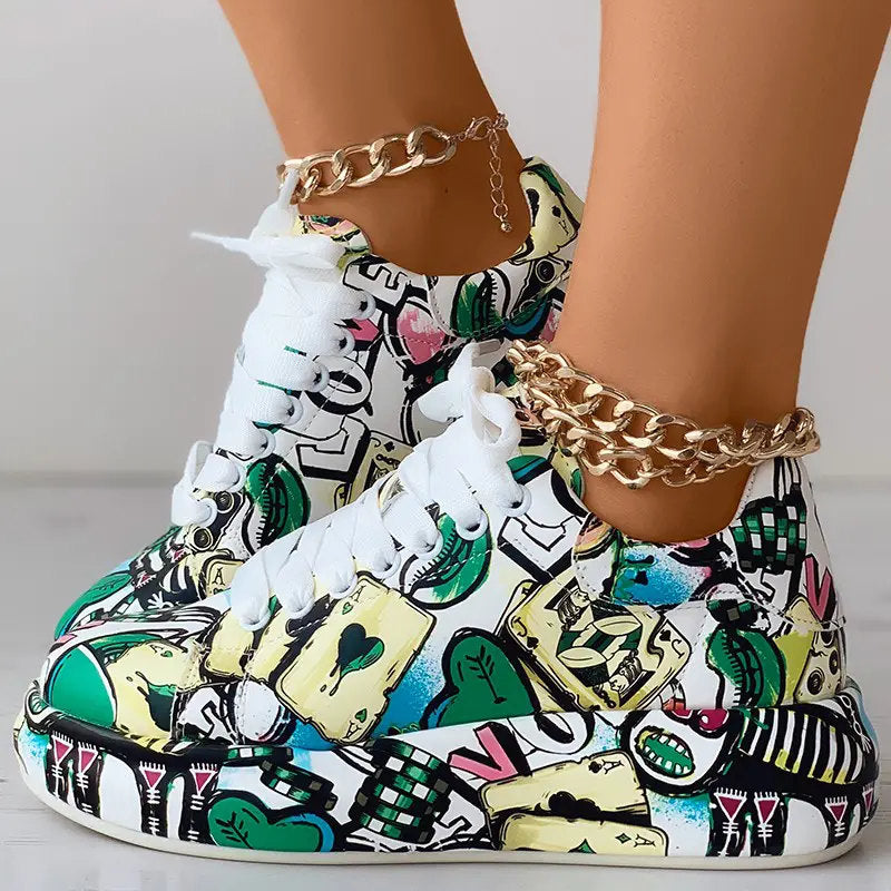 THEDA | Graffiti-inspirierte Sneakers für Damen