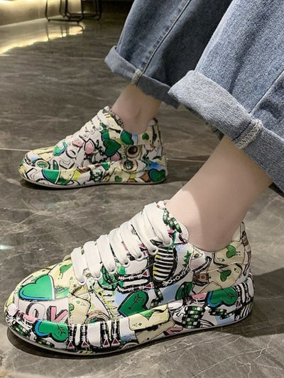 THEDA | Graffiti-inspirierte Sneakers für Damen