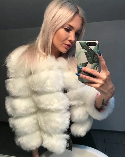 Nyla - Faux Fur Jacke