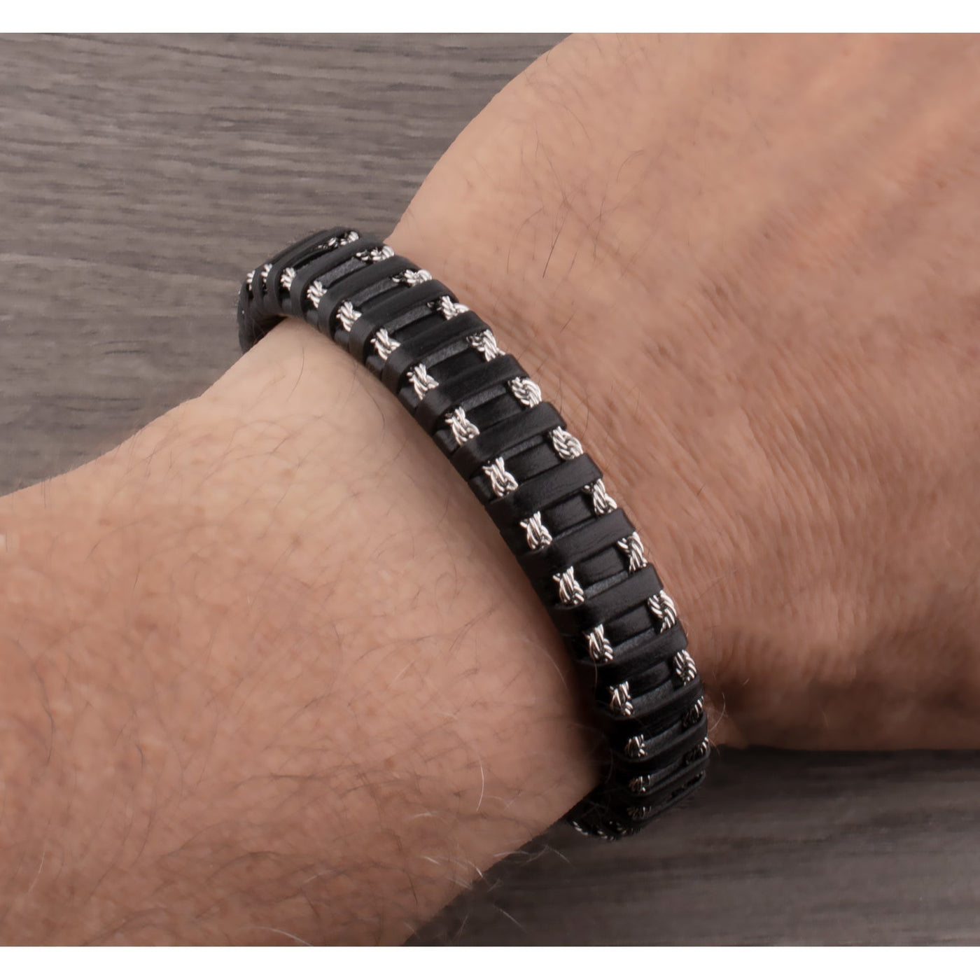 ALARIC | Robustes Lederarmband mit Edelstahlverschluss