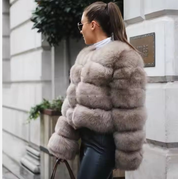 Nyla - Faux Fur Jacke